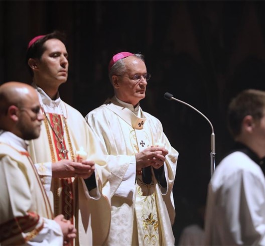 Nadbiskup Kutleša predvodio Vazmeno bdjenje u Zagrebačkoj katedrali